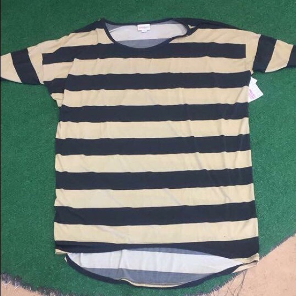 LuLaRoe Tops - LuLaRoe Irma